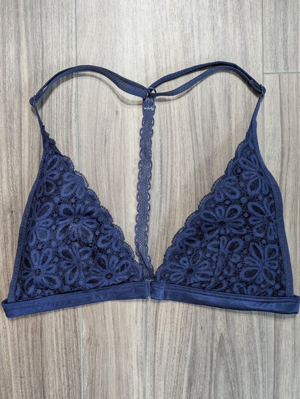 Victoria's Secret Navy Lace Bralette